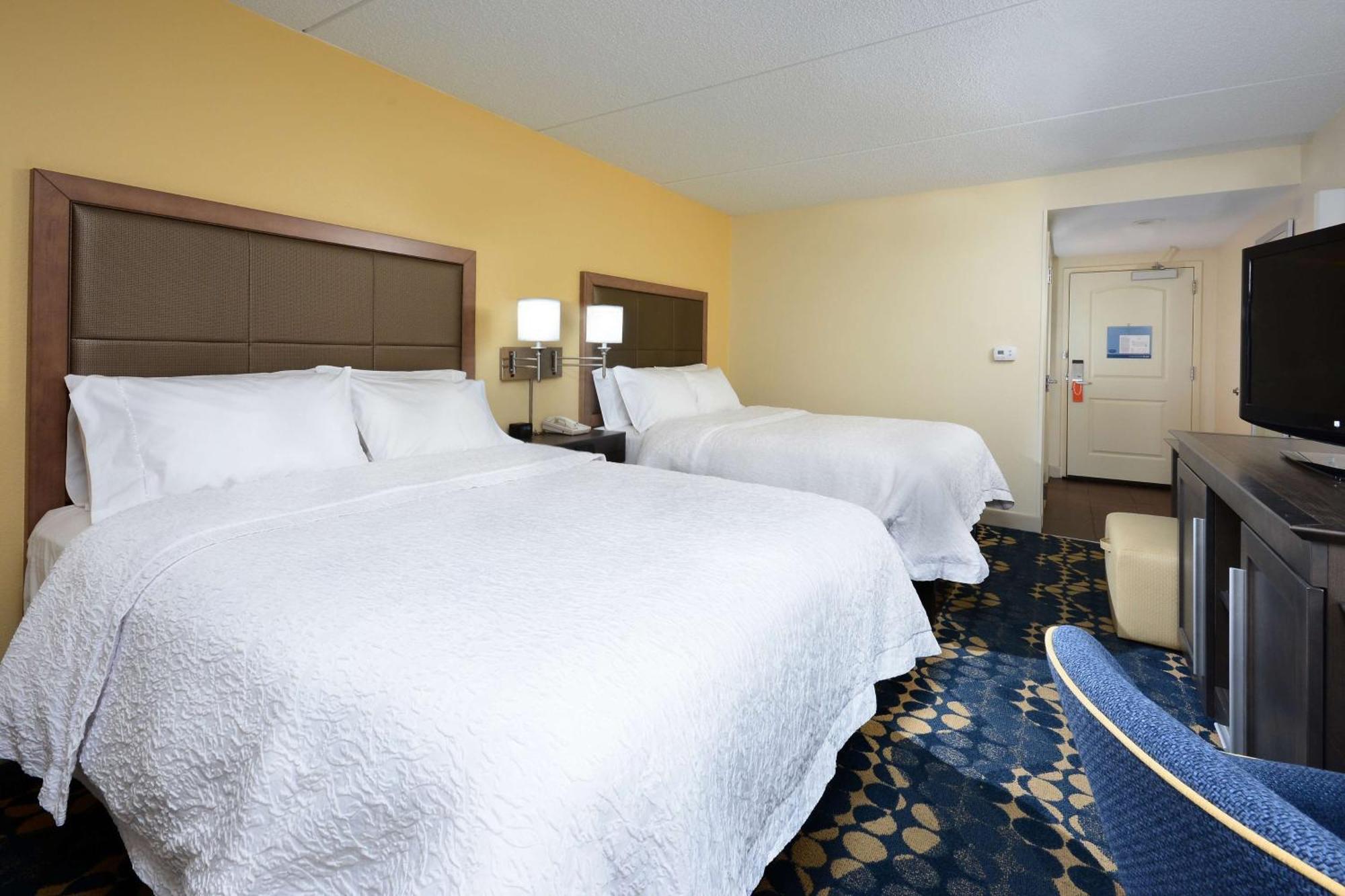 Hampton Inn Roxboro Exterior foto